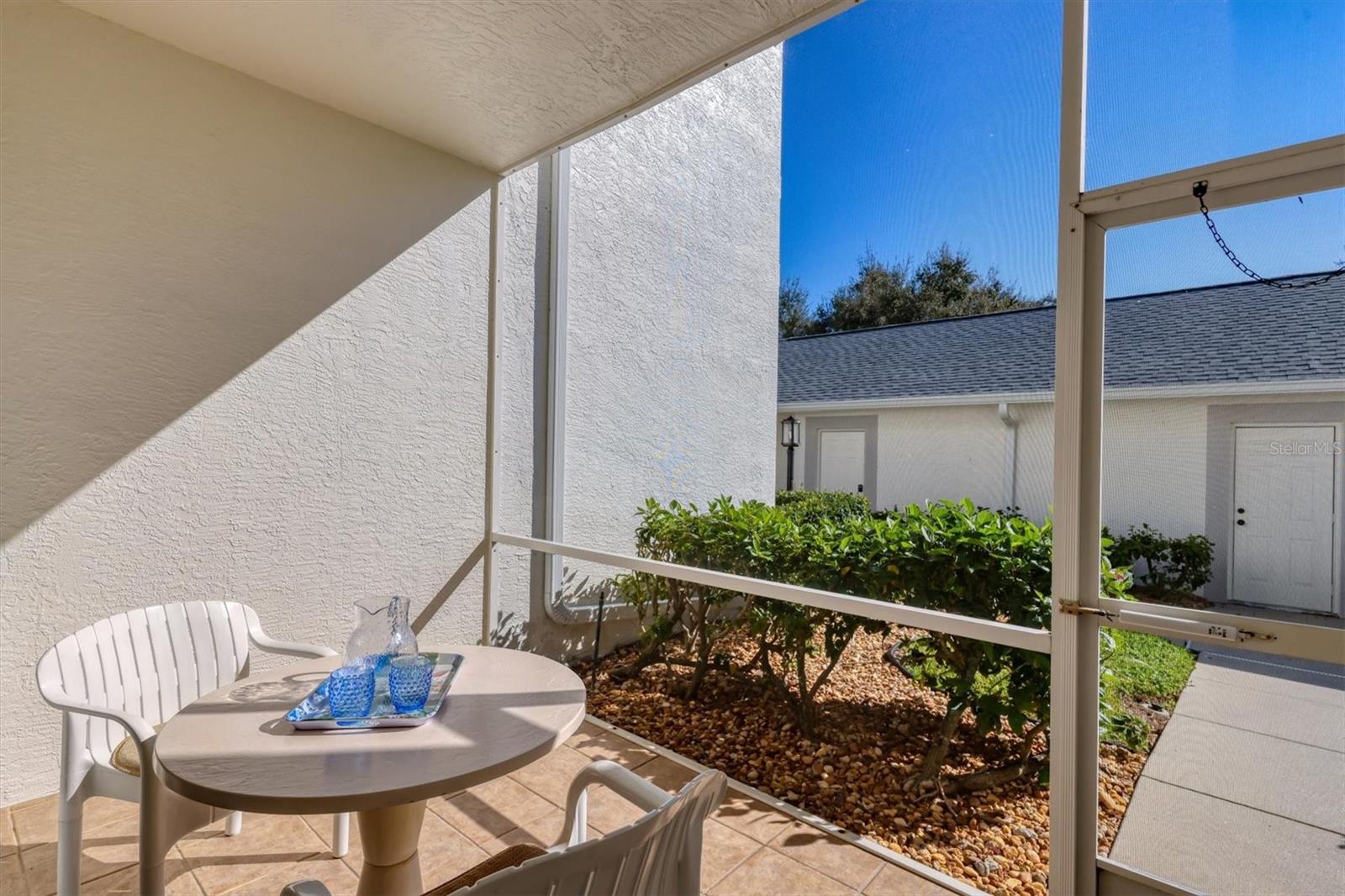 9470 HIGH GATE DRIVE 2212