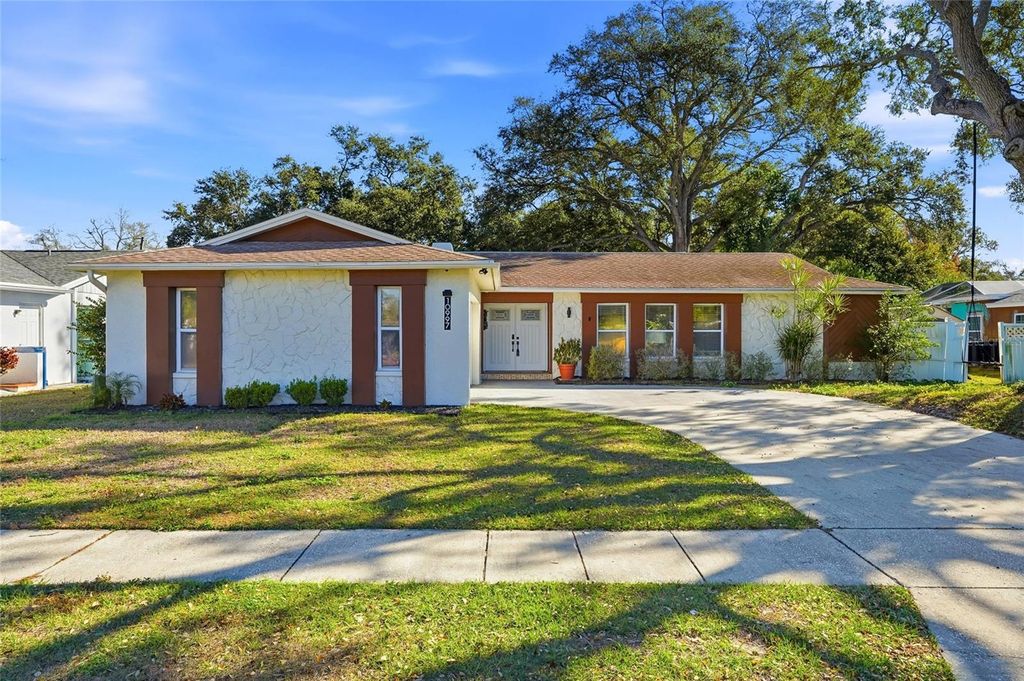 Photo of 10997 117th Street, Largo, FL 33778 (MLS # TB8452419)