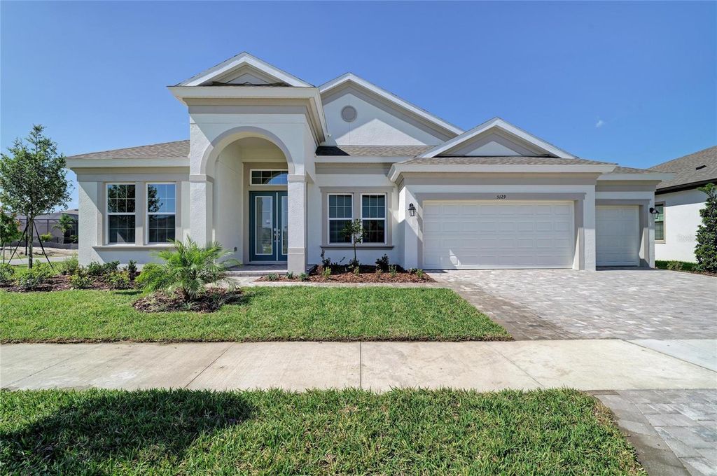 Photo of 5129 Everlong Drive, Apollo Beach, FL 33572 (MLS # TB8437299)