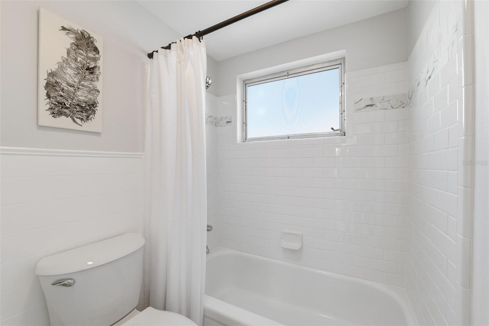 ALOHA GARDENS - Residential