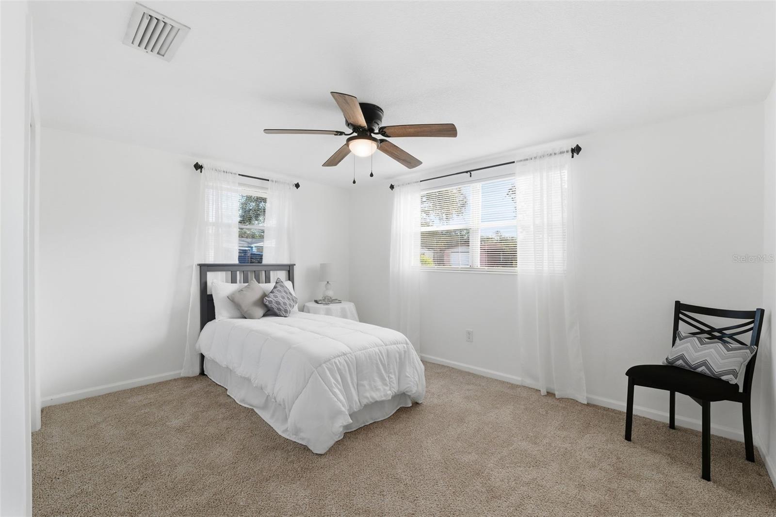 ALOHA GARDENS - Residential