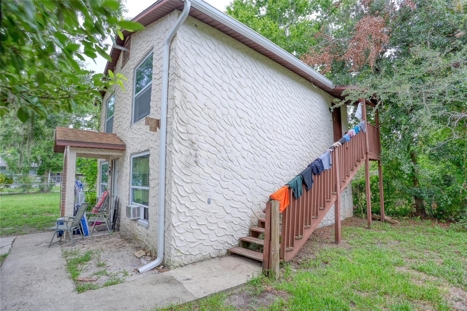 DAYTONA W 02/3 LT 06 BLK 26 - Residential Income