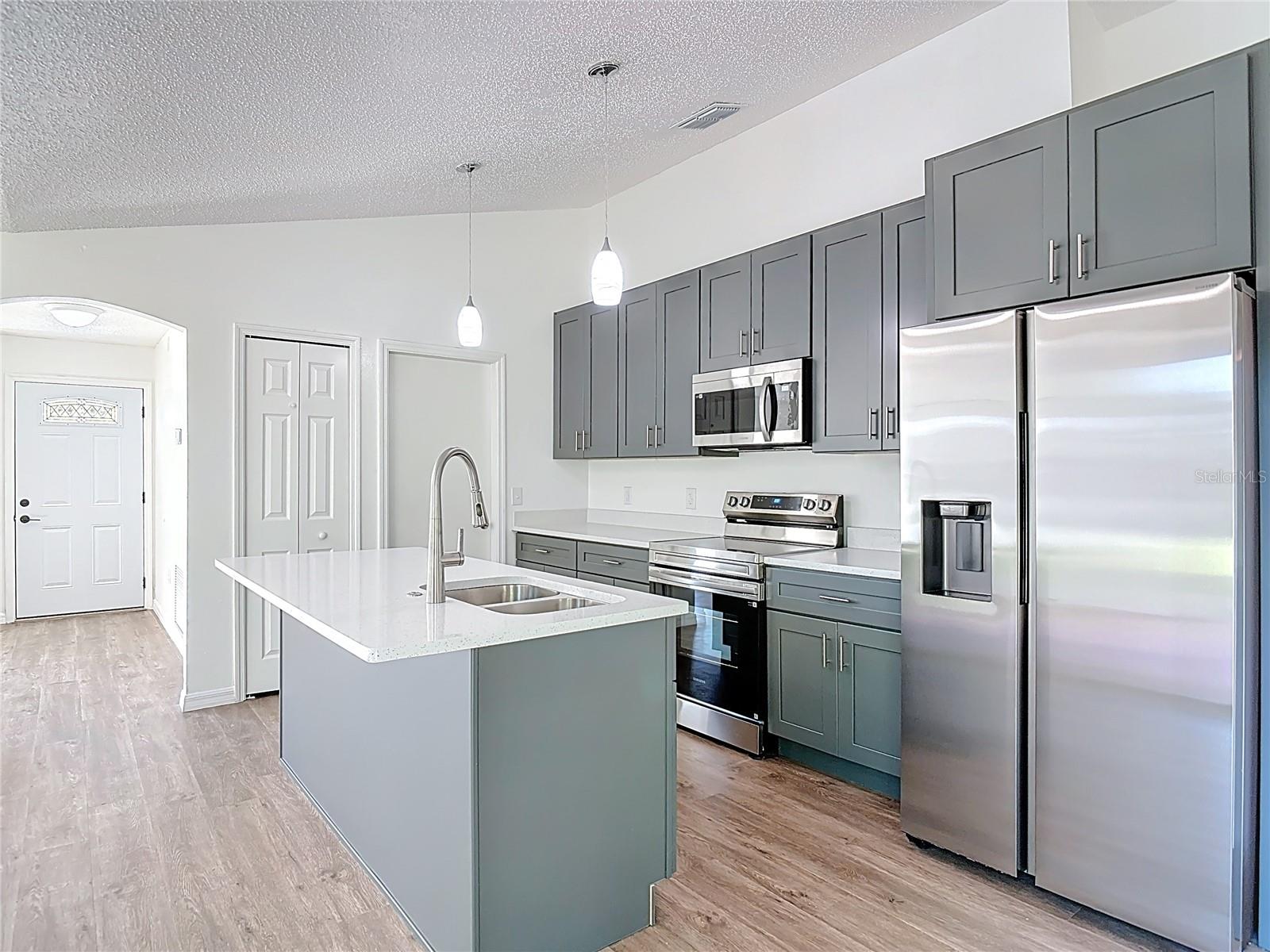 DELTONA LAKES UNIT 38 - Residential