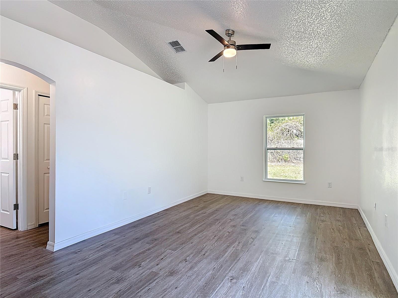 DELTONA LAKES UNIT 38 - Residential