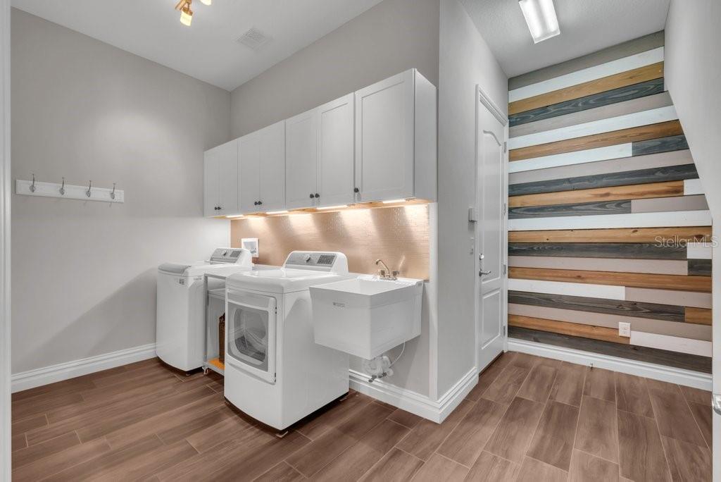 PRESERVE AT FISHHAWK RANCH PHA - Residential