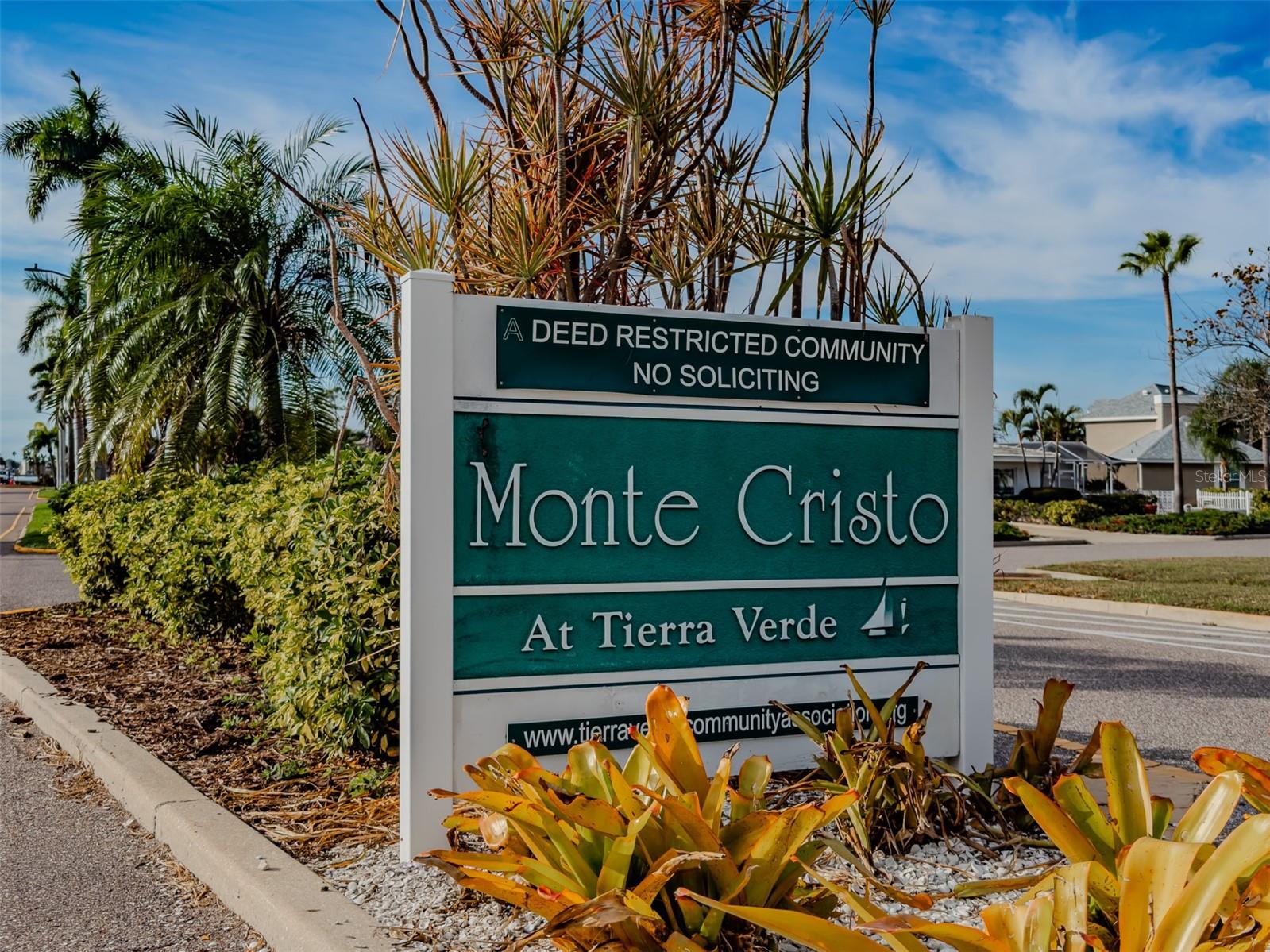 TIERRA VERDE - Residential