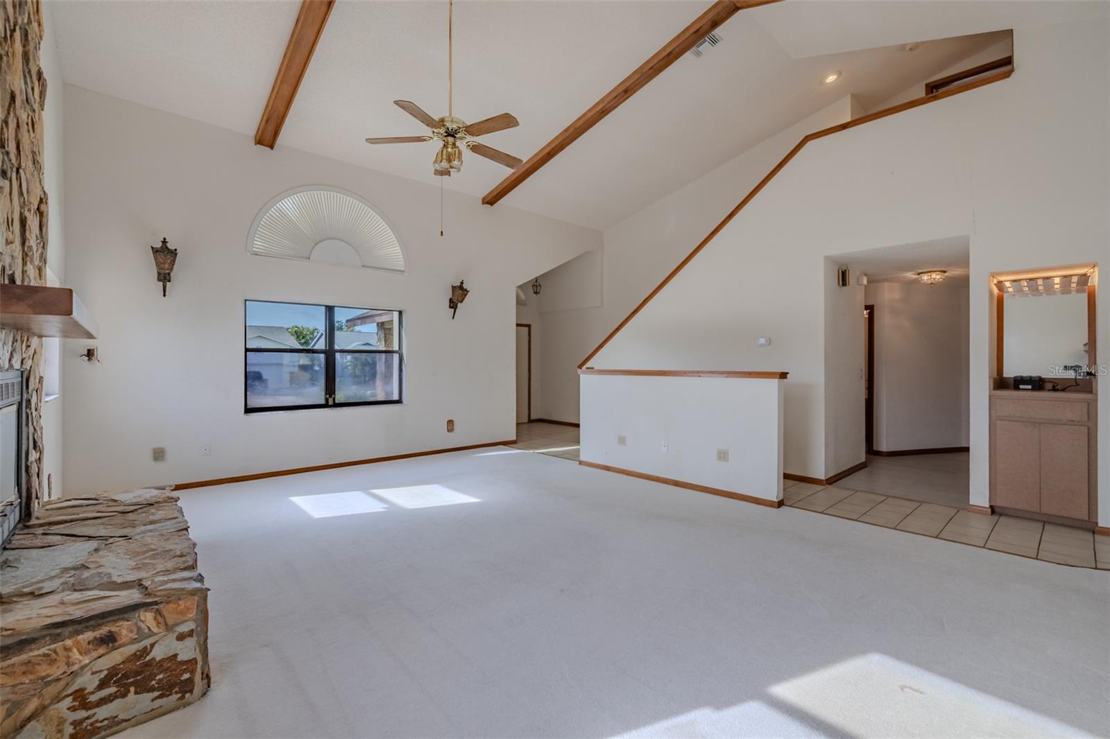 TIERRA VERDE - Residential