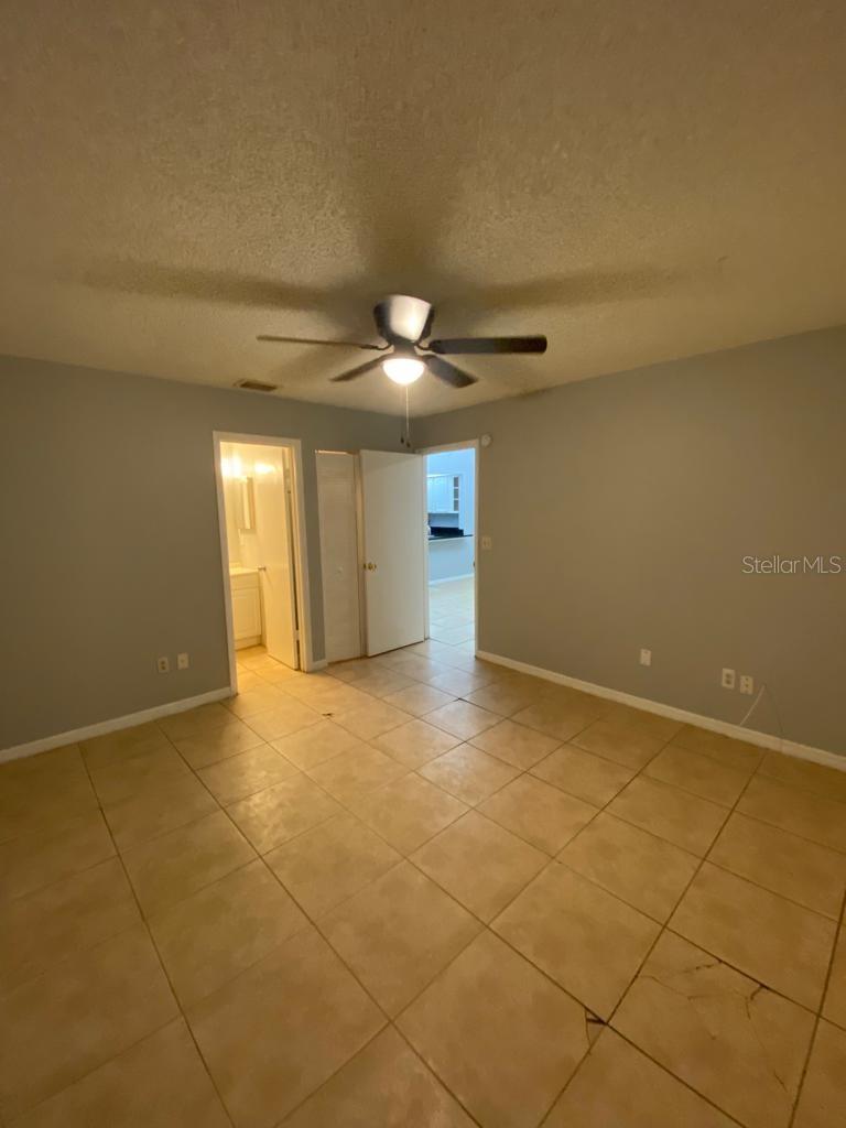 THE WILLOWS FIRST ADD - Residential Lease