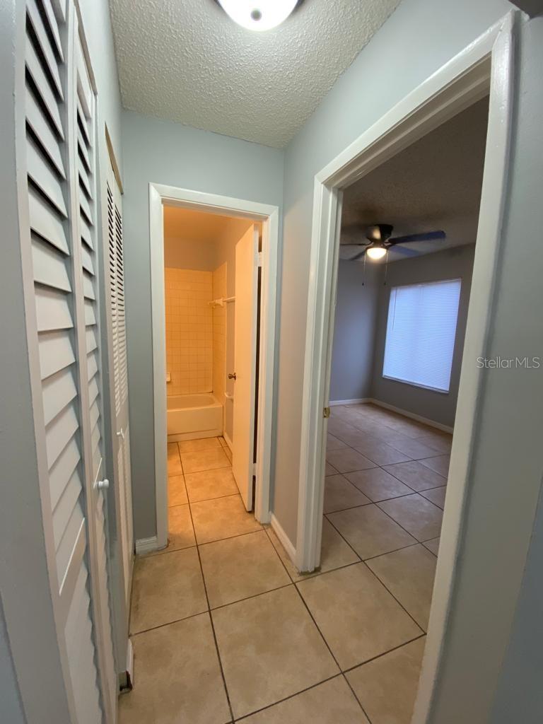 THE WILLOWS FIRST ADD - Residential Lease