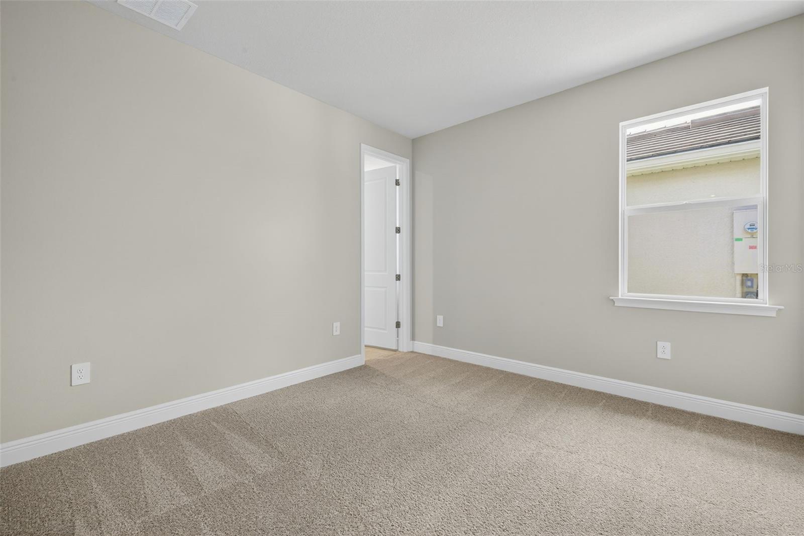 SUNSTONE LAKESIDE AT WELLEN PARK - Residential