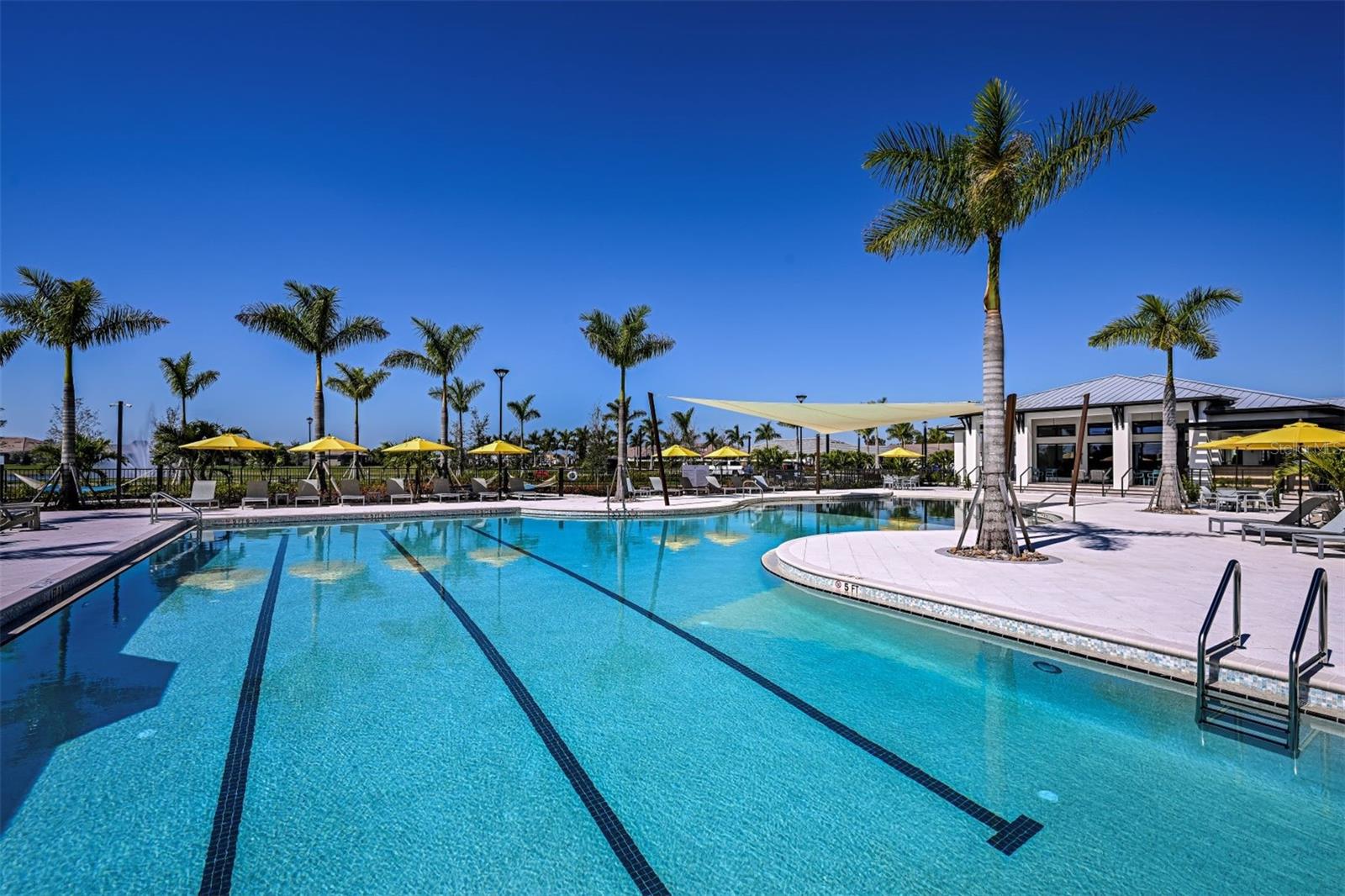 SUNSTONE LAKESIDE AT WELLEN PARK - Residential