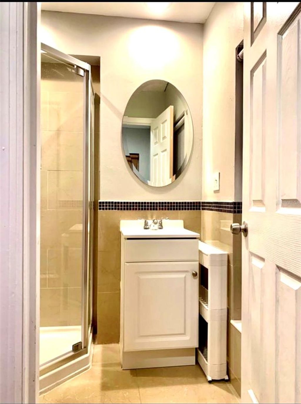 Photo of 947 Pinedale Avenue, Orlando, FL 32808 (MLS # S5145839)