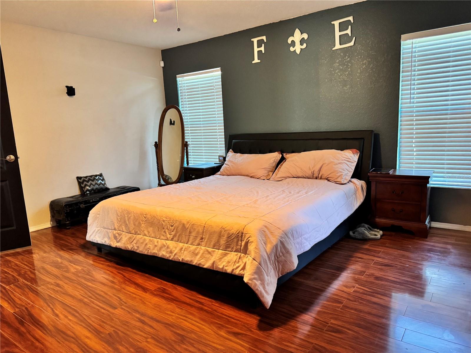 LAKERIDGE ESTATES - Residential