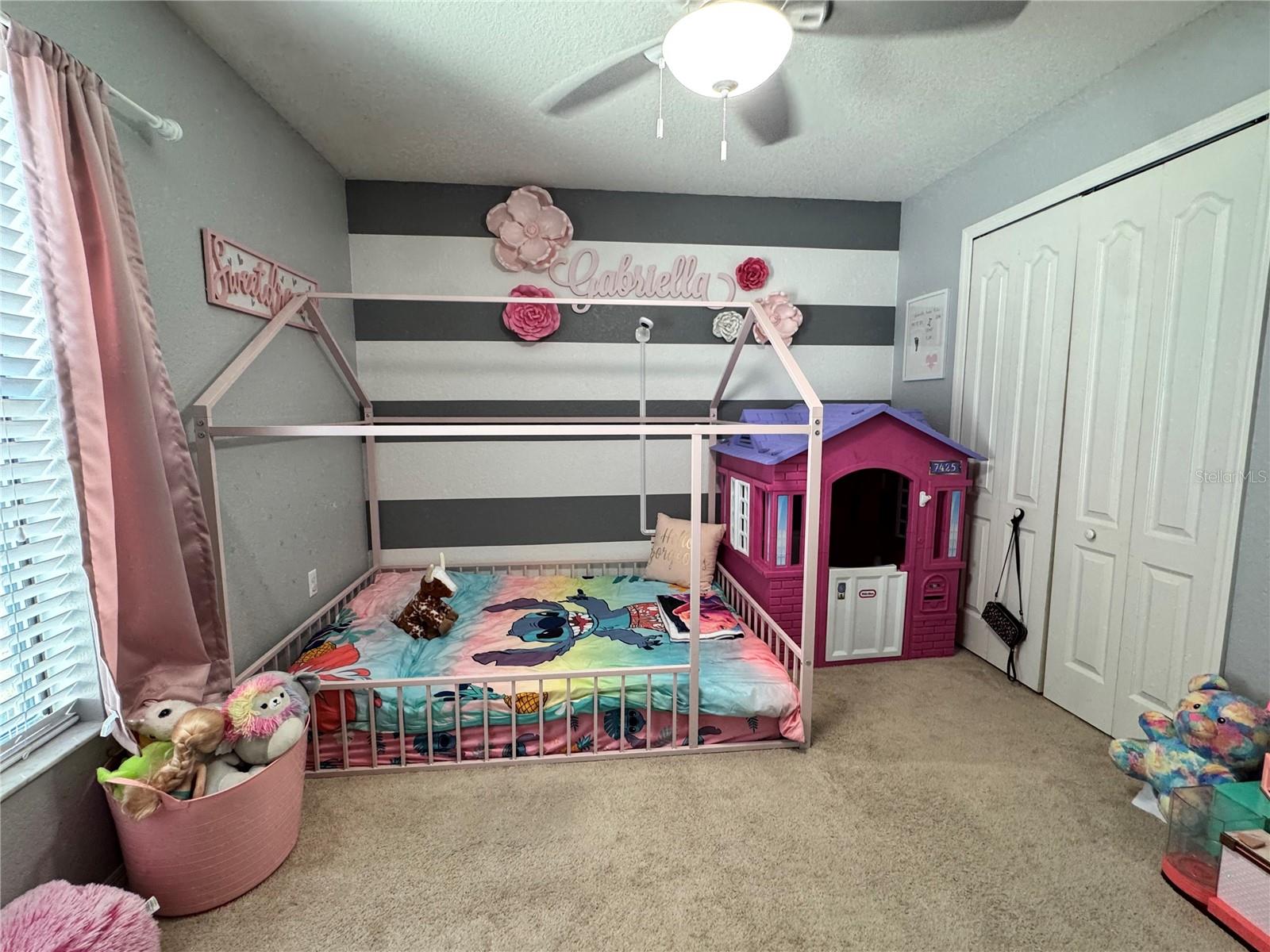 LAKERIDGE ESTATES - Residential