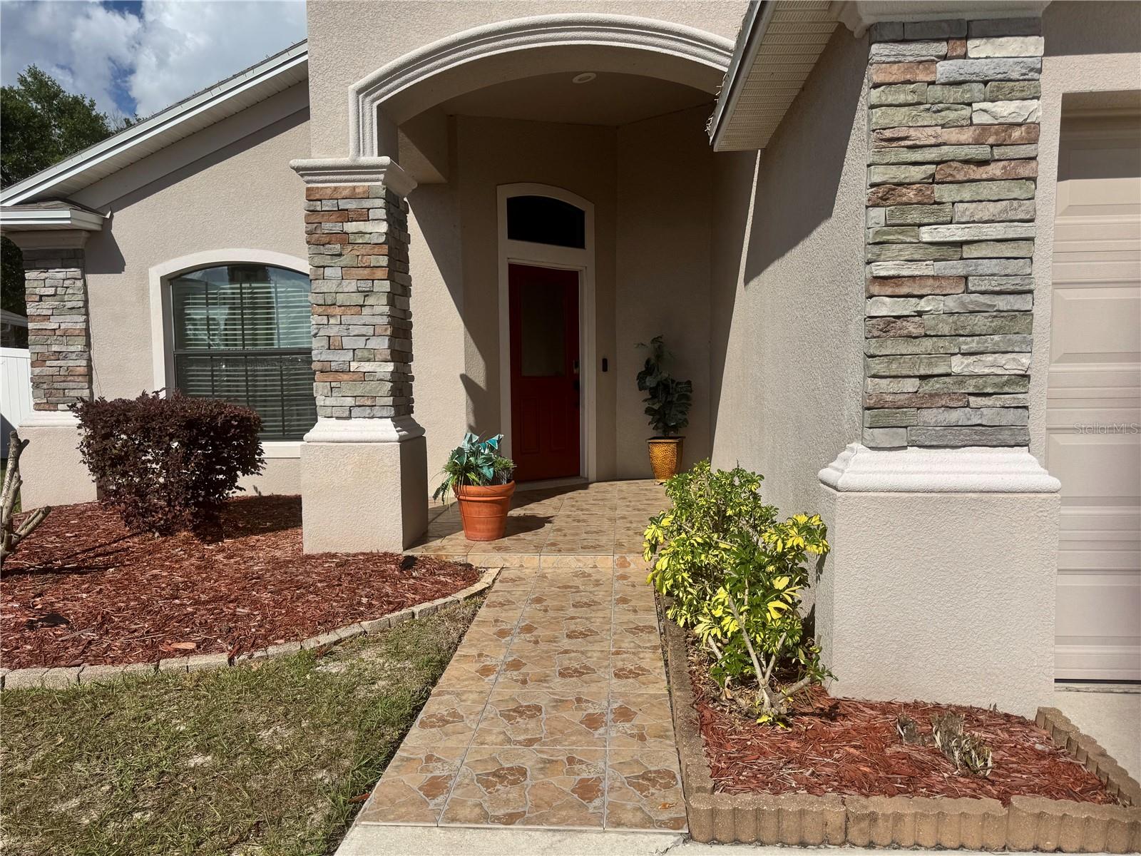 LAKERIDGE ESTATES - Residential