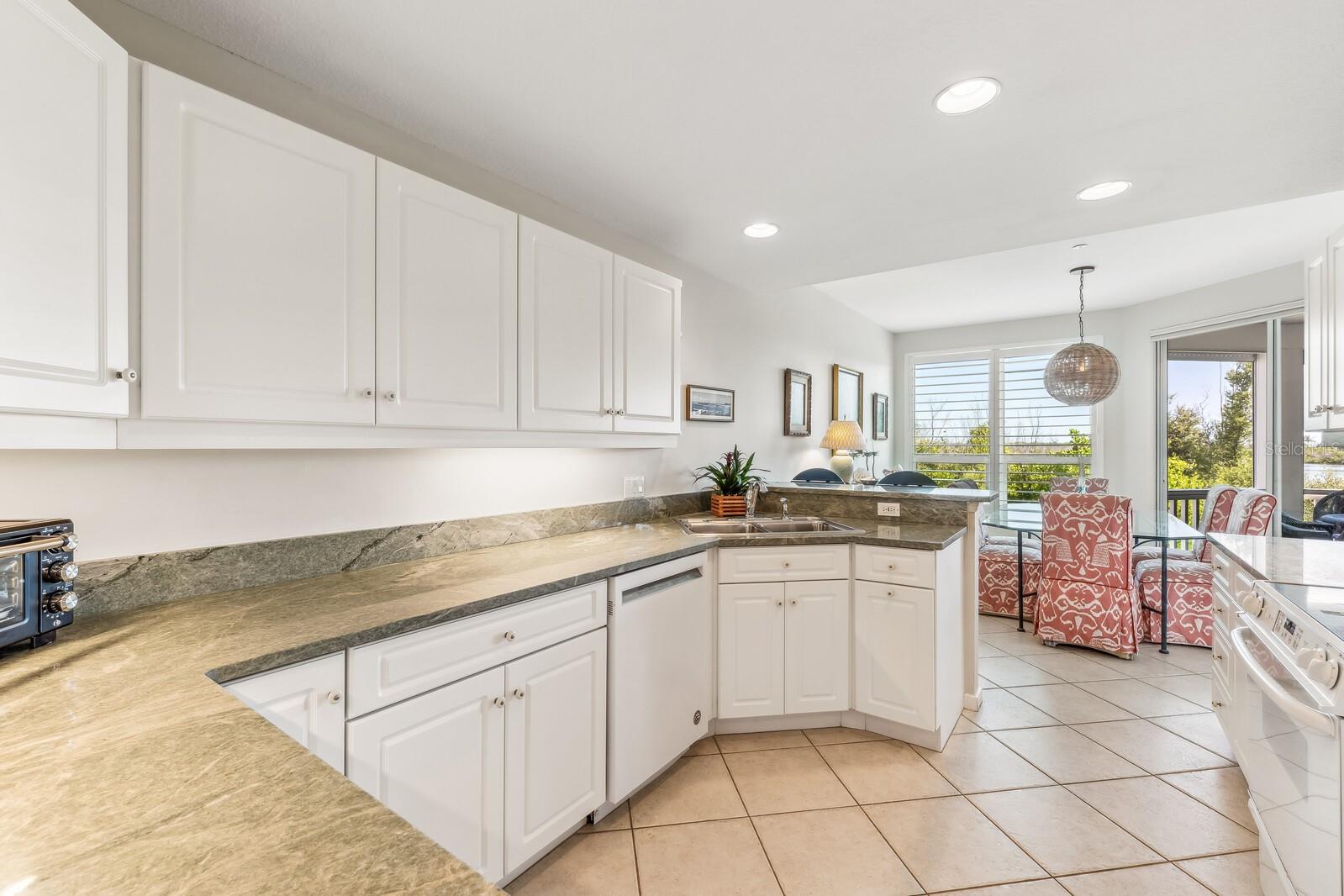 BEACH VIEW AT BOCA BAY PH 07 - Residential