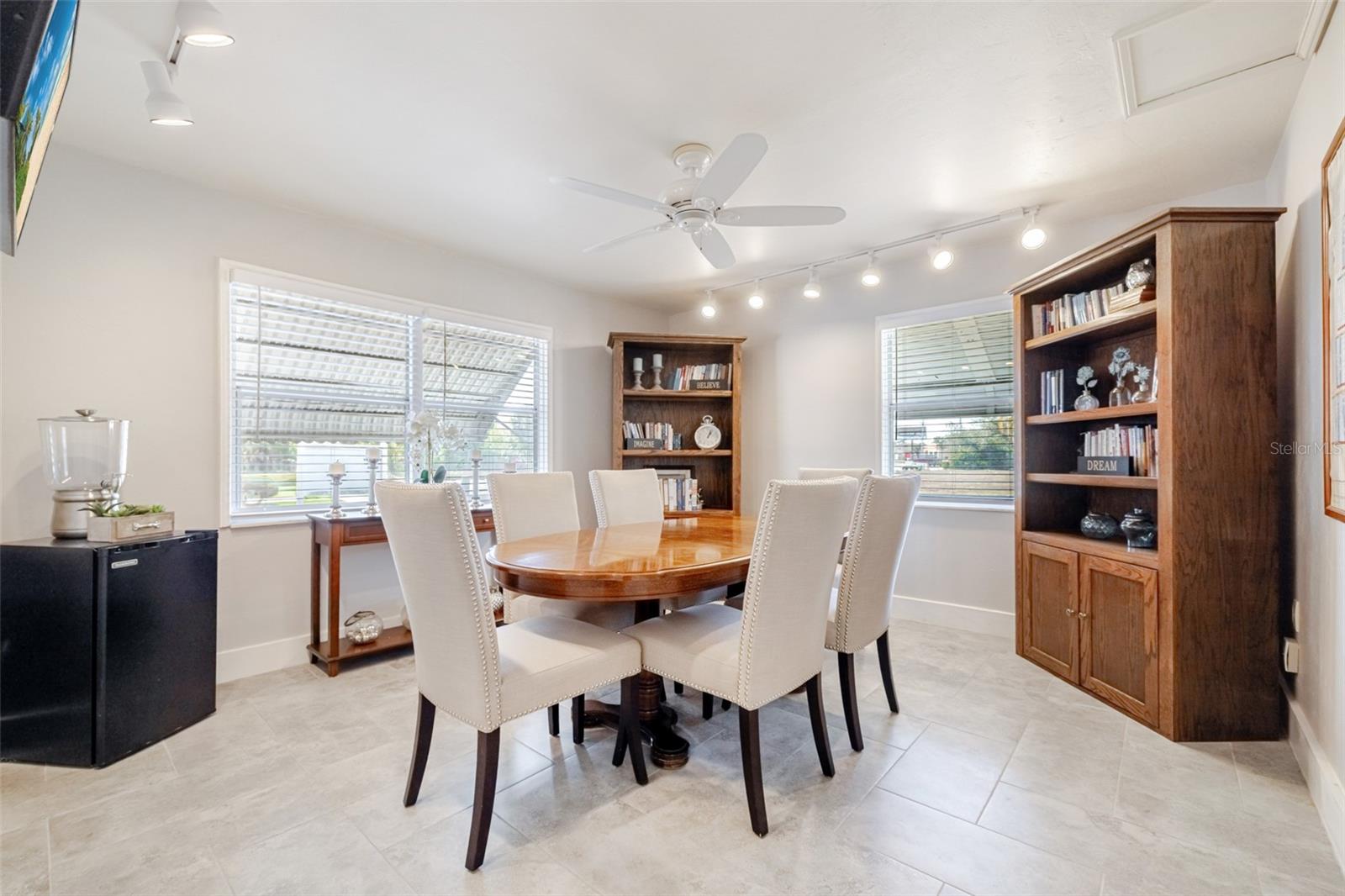 PINE RIDGE SUB - Commercial Sale