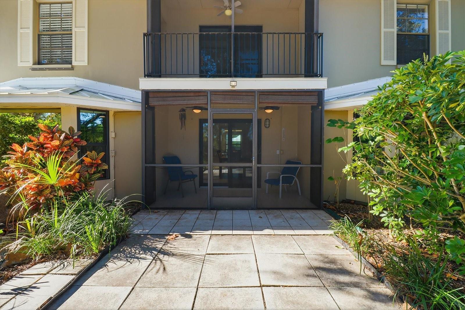 THE BAY VILLAS - Residential