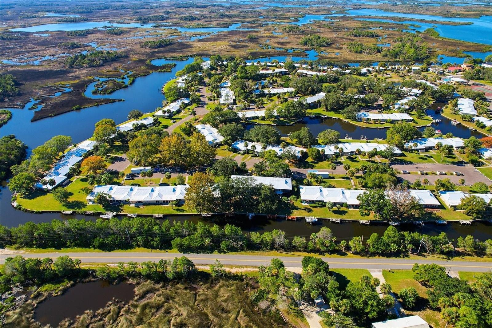 THE BAY VILLAS - Residential