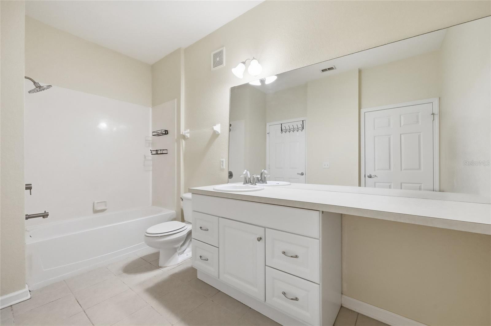 VENTURA/STONEBRIDGE COMMONS PH - Residential