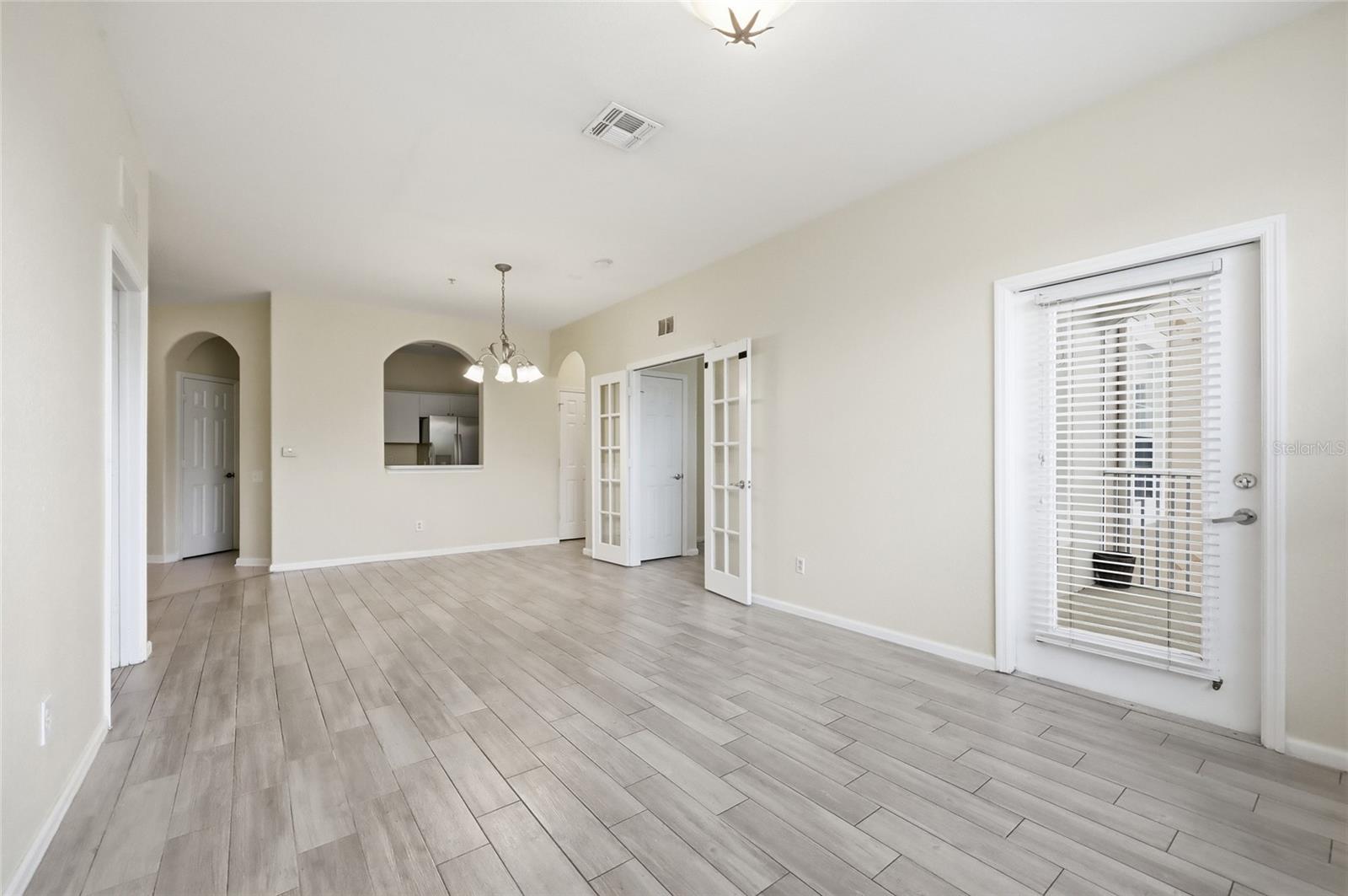 VENTURA/STONEBRIDGE COMMONS PH - Residential