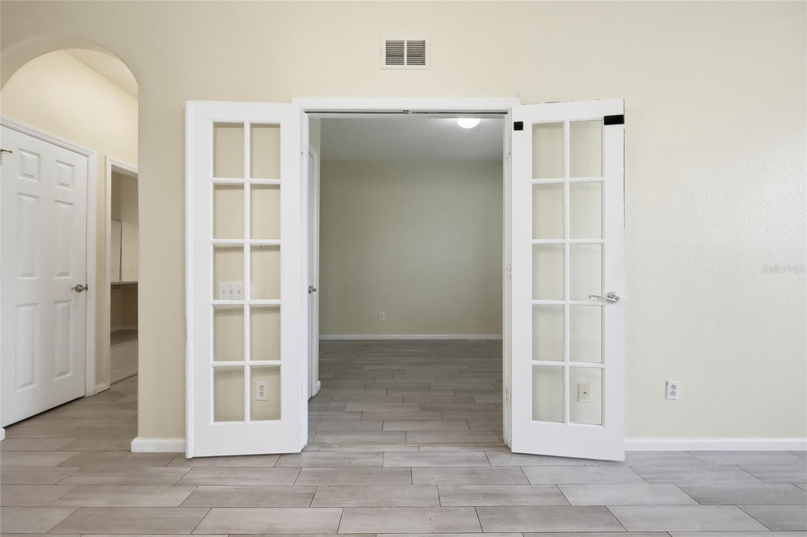 VENTURA/STONEBRIDGE COMMONS PH - Residential