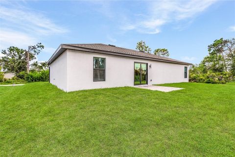 A home in PORT CHARLOTTE