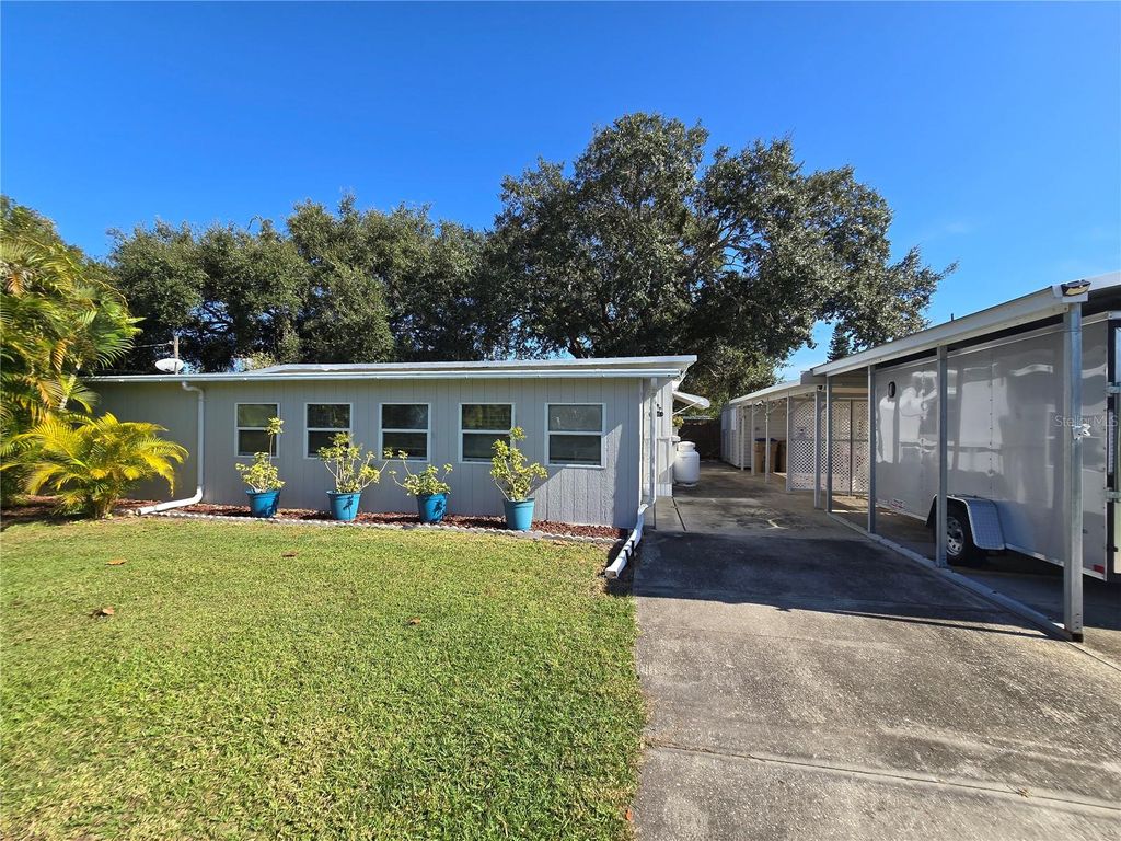 Photo of 1639 Flounder Street, Saint Cloud, FL 34771 (MLS # S5140090)