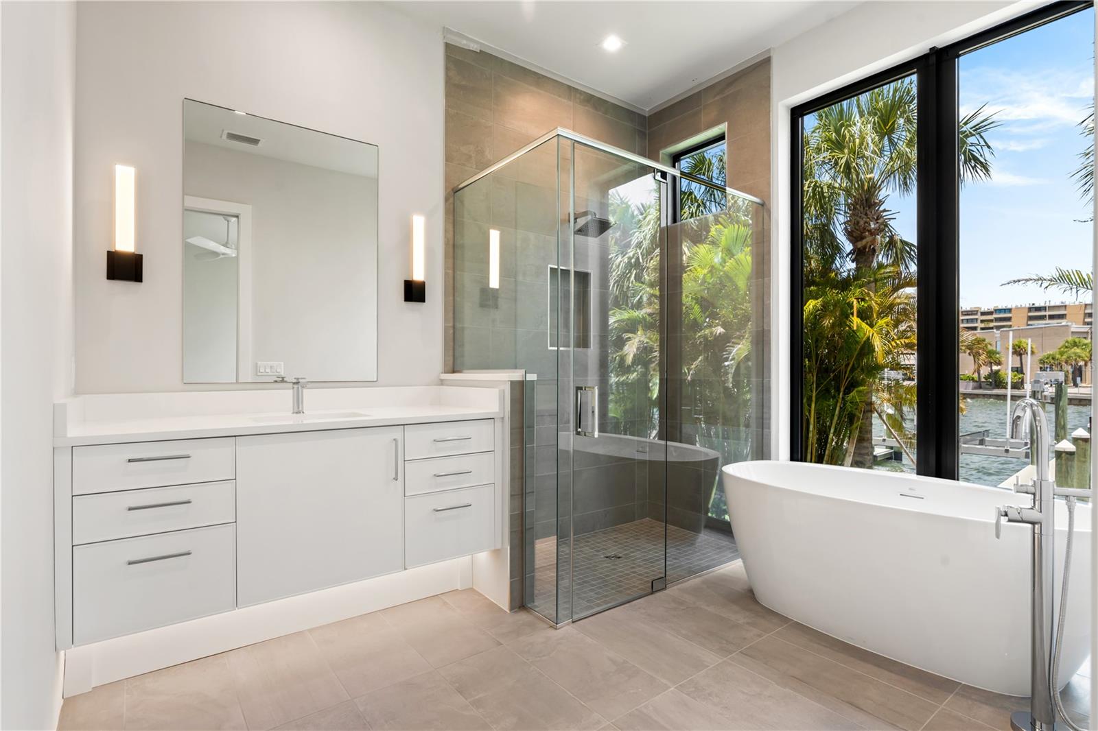 BAYSHORE ESTATES 4 - Residential