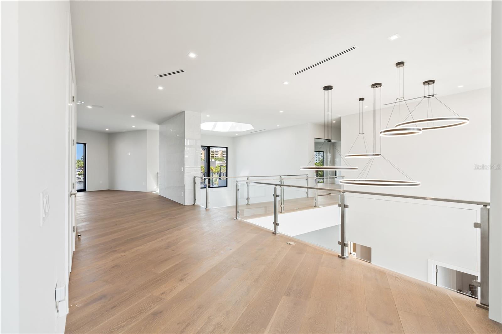 BAYSHORE ESTATES 4 - Residential