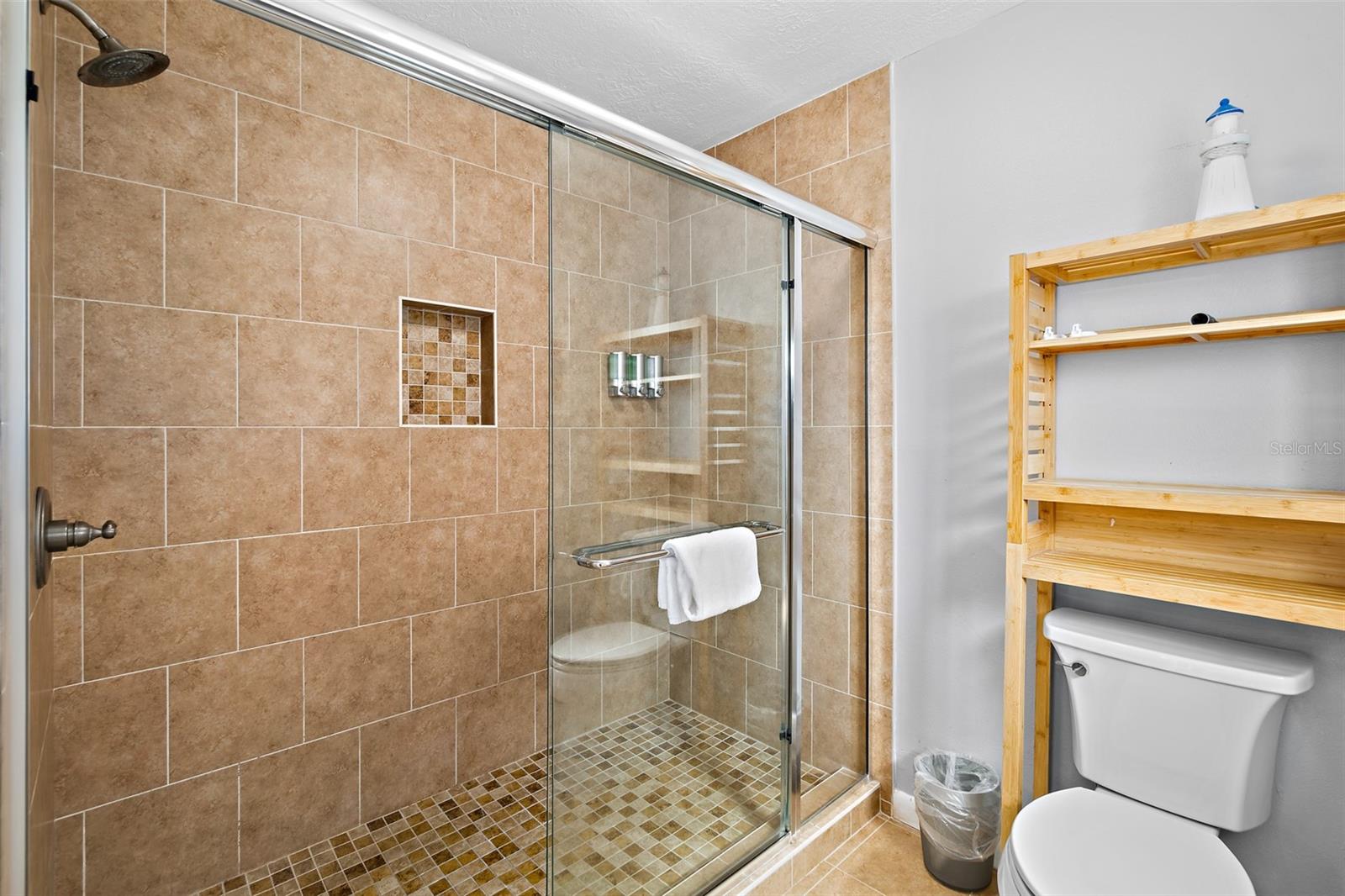 AVON/SEA - Residential