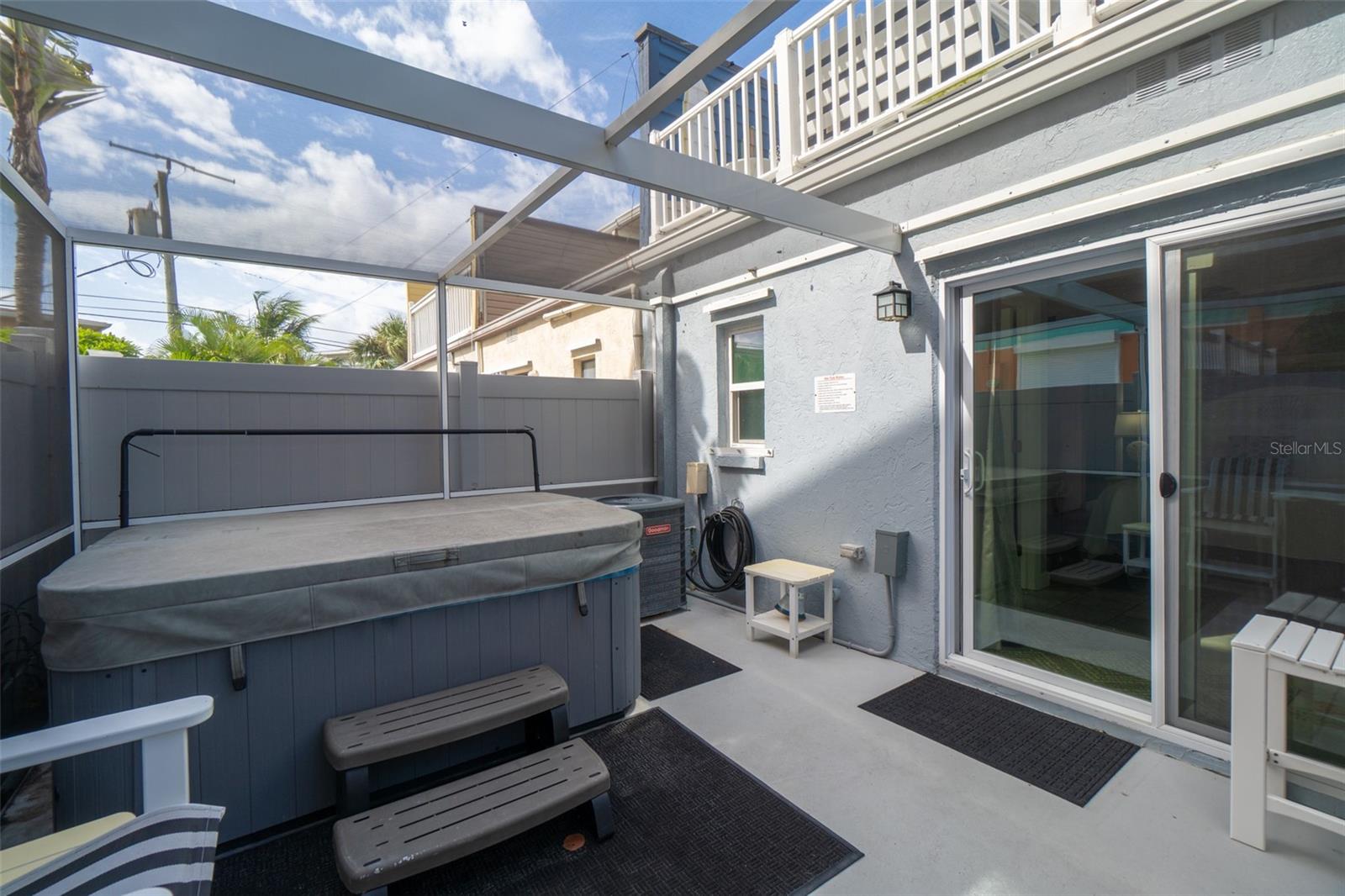 AVON/SEA - Residential