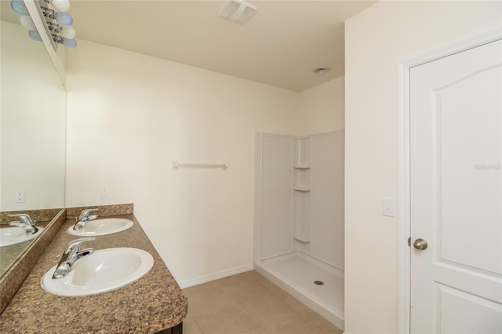 STERLING HILL PH 2A - Residential Lease