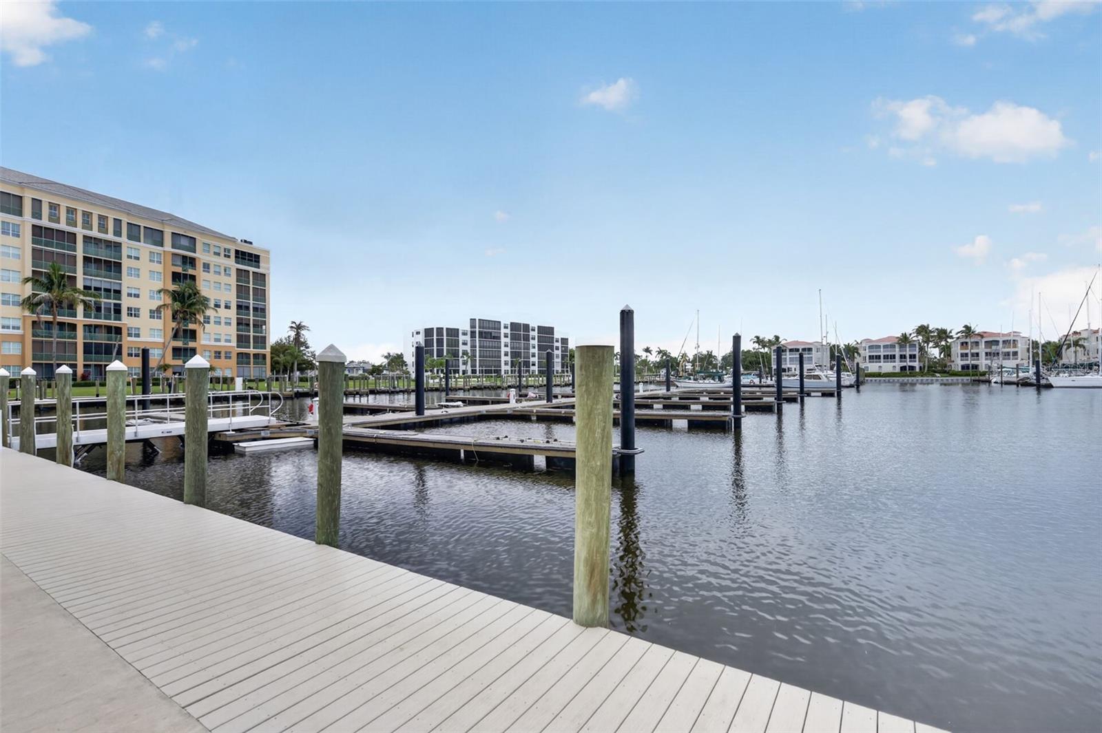 HARBOR TOWERS AT BURNT STORE - Residential
