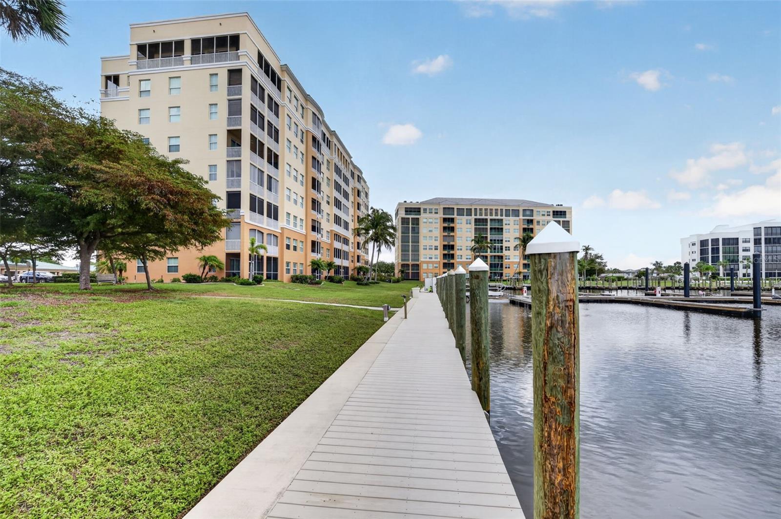 HARBOR TOWERS AT BURNT STORE - Residential