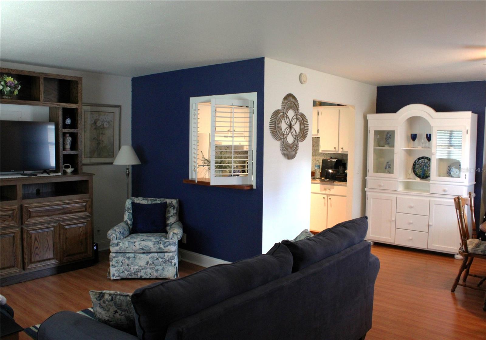 1802 BEDFORD TERRACE 186