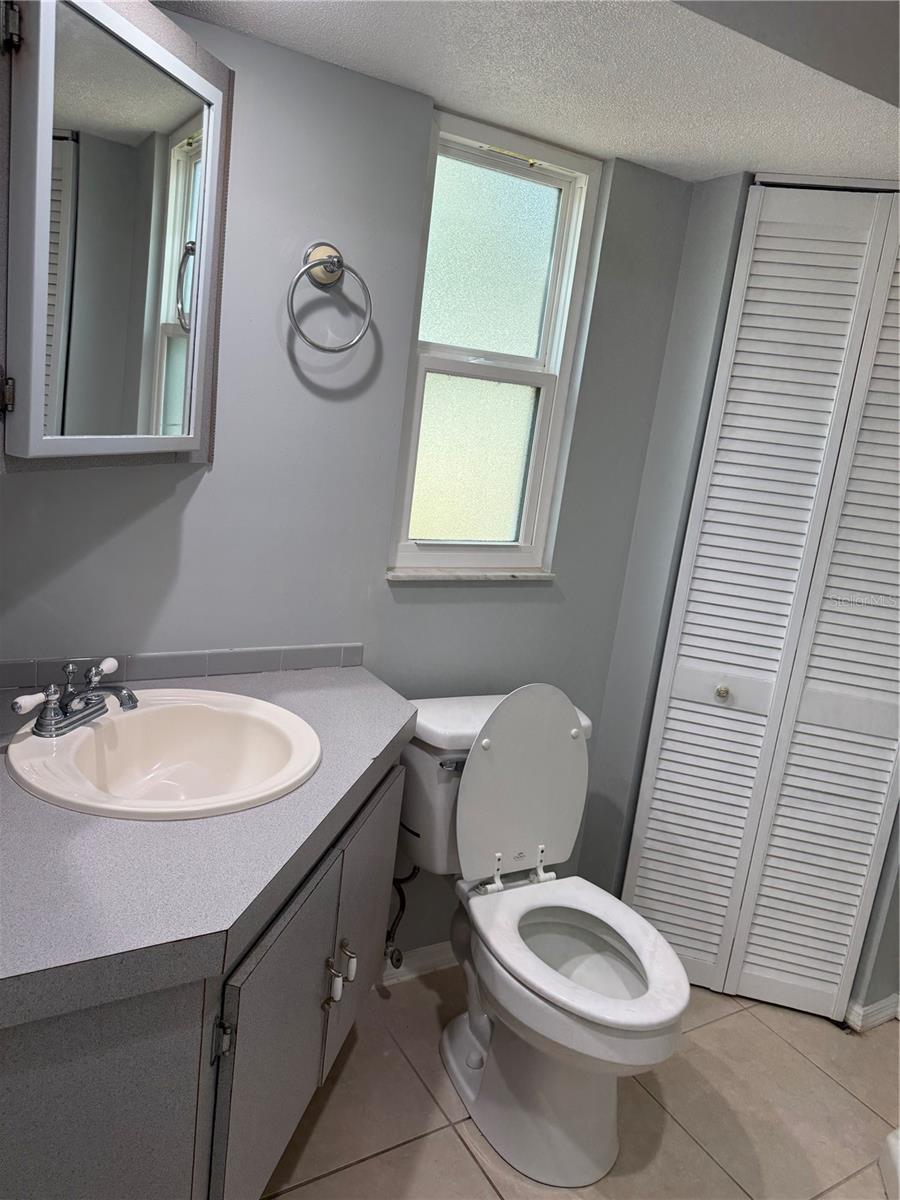 PORT CHARLOTTE SEC 010 - Residential Lease