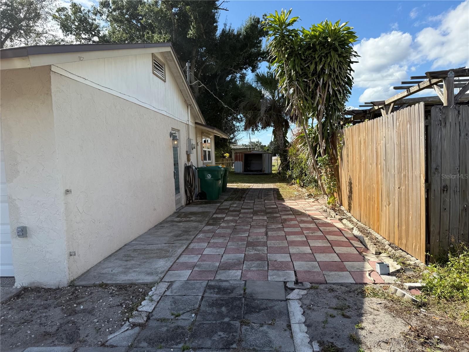 PORT CHARLOTTE SEC 010 - Residential Lease
