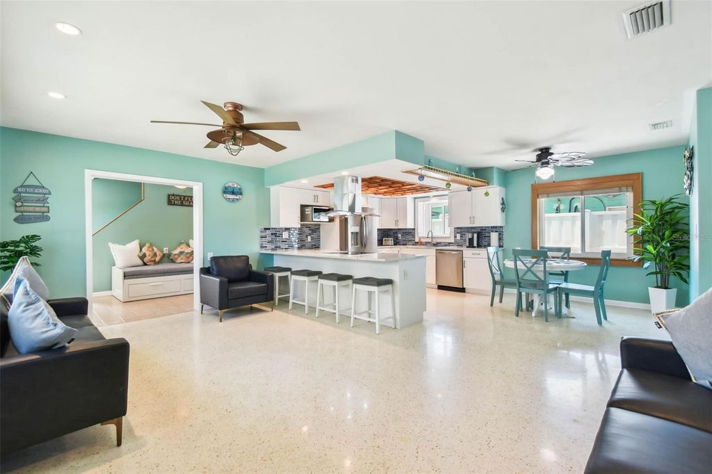 Photo of 18102 2nd St E, Redington Shores, FL 33708 (MLS # TB8371670)
