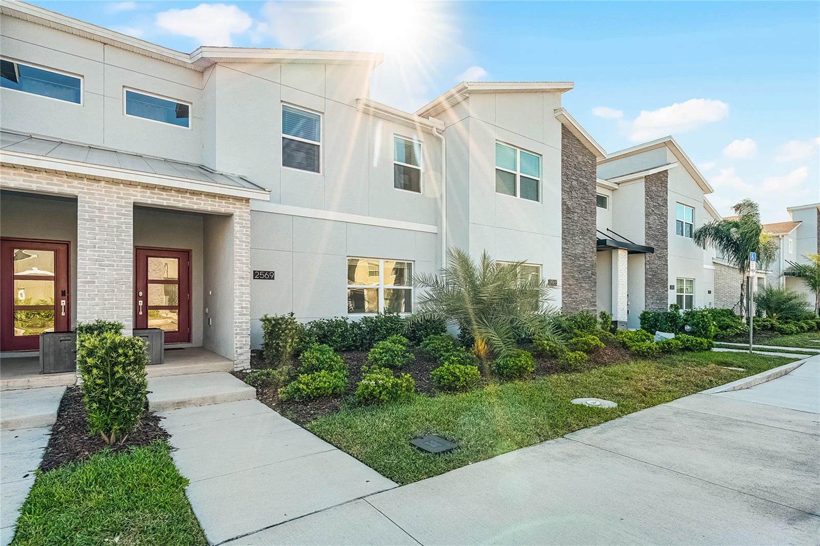 2569 READING TRAIL