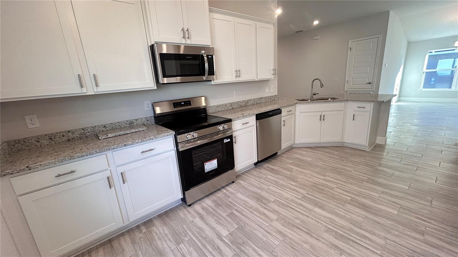 ABBEY GLEN - Residential