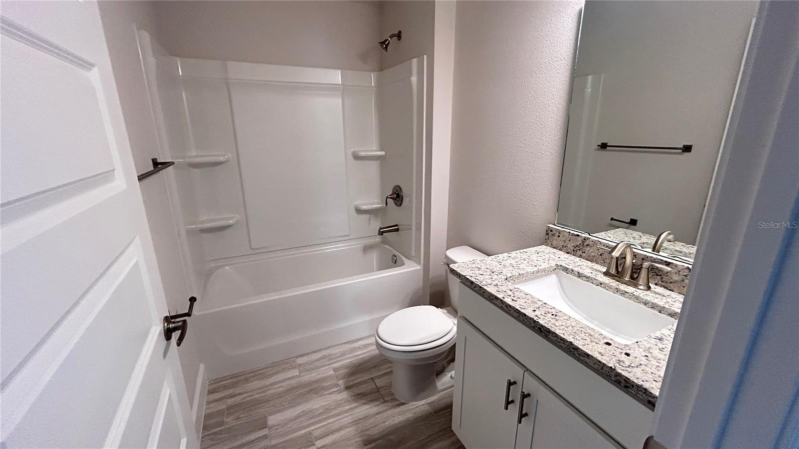 ABBEY GLEN - Residential