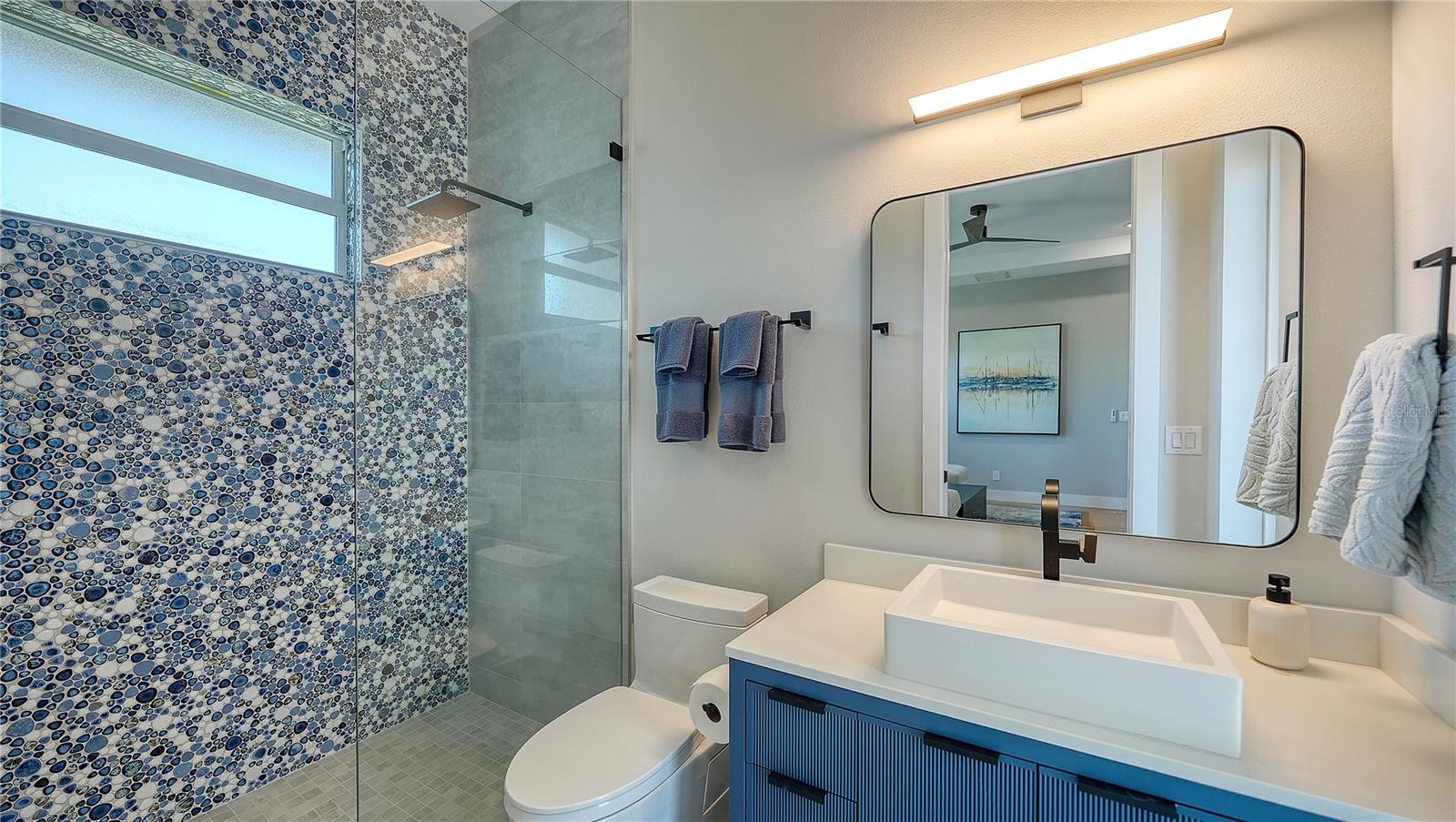 SOUTHPOINTE SHORES - Residential