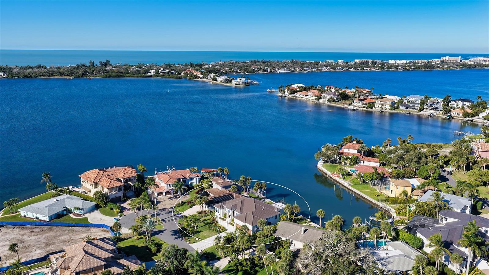 SOUTHPOINTE SHORES - Residential