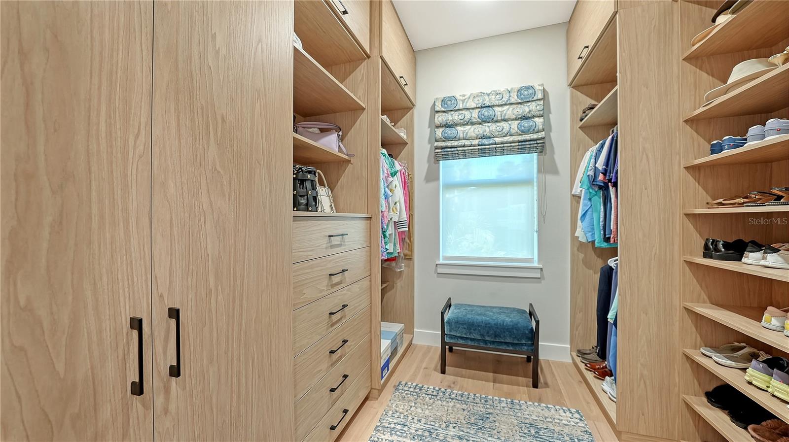 SOUTHPOINTE SHORES - Residential