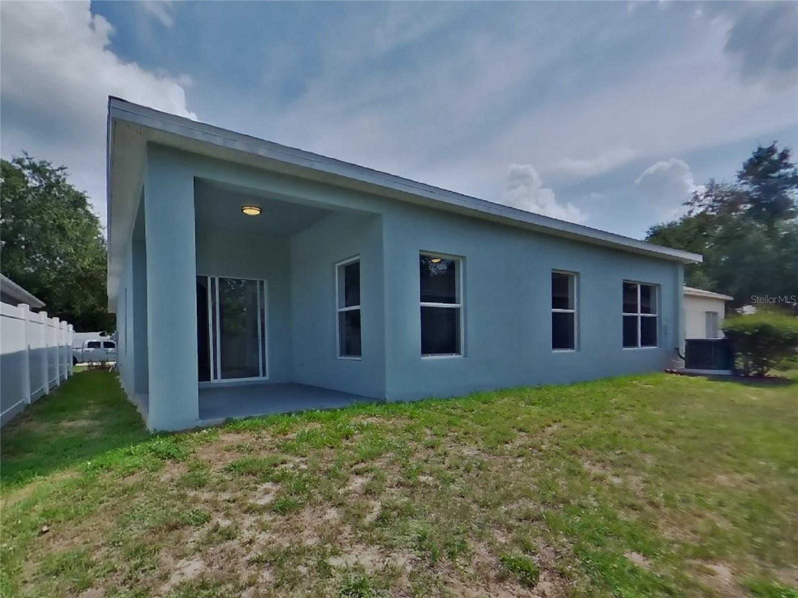 PARSONS POINTE PH 2 UNIT B - Residential Lease
