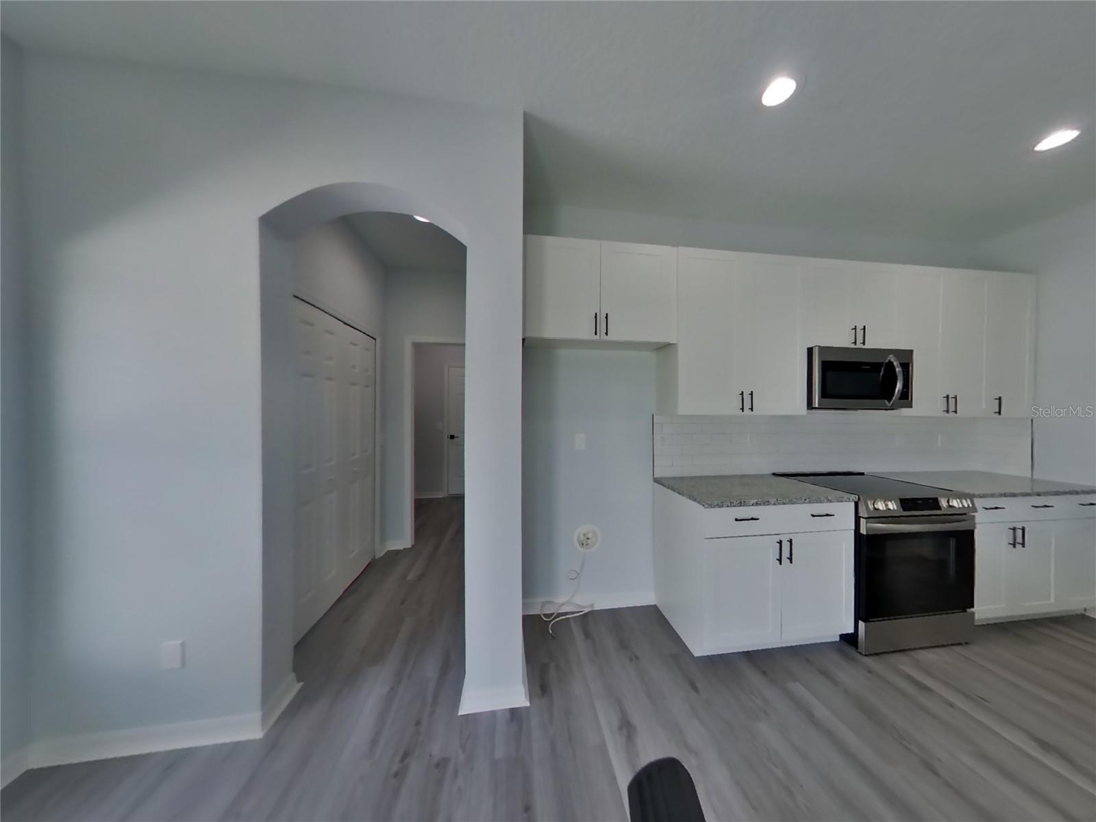 PARSONS POINTE PH 2 UNIT B - Residential Lease