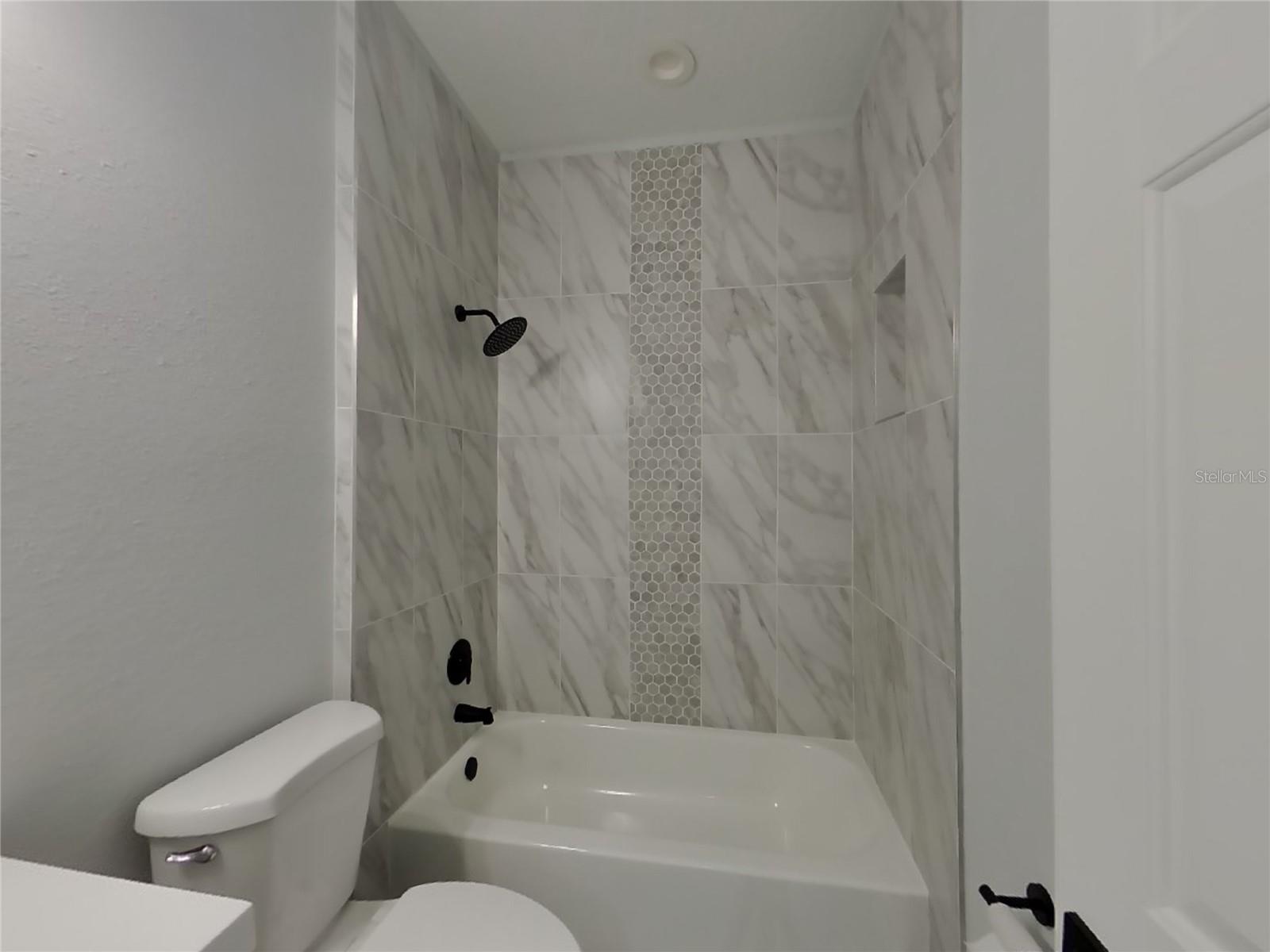 PARSONS POINTE PH 2 UNIT B - Residential Lease