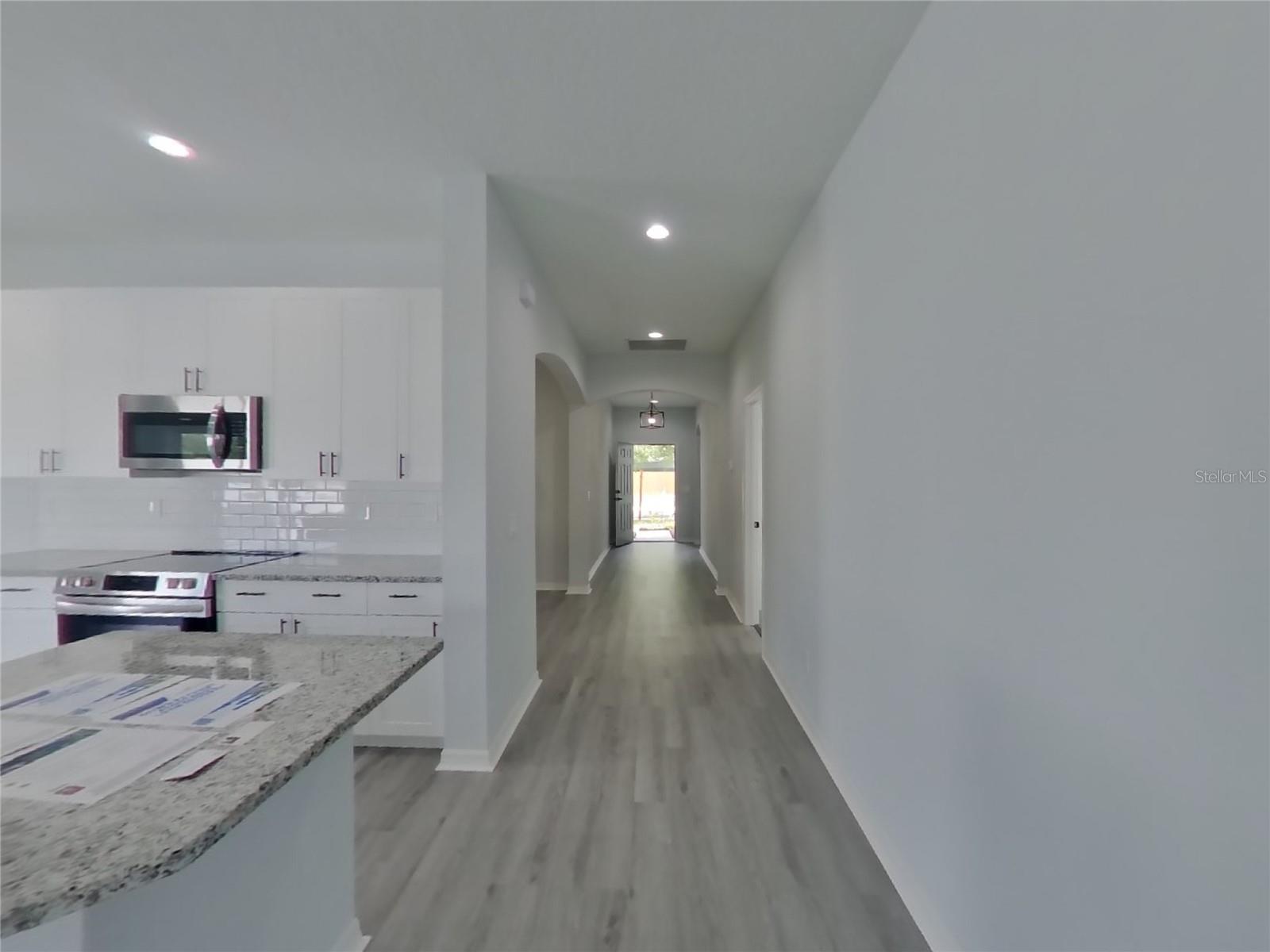 PARSONS POINTE PH 2 UNIT B - Residential Lease