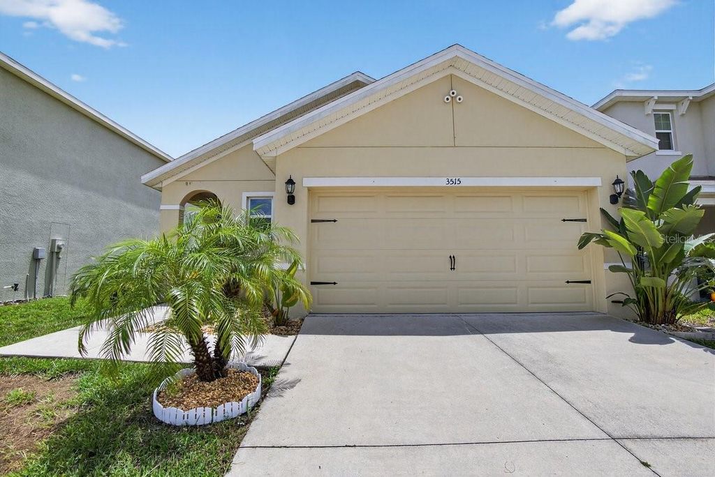 Photo of 3515 Diamond Leaf Court, Valrico, FL 33594 (MLS # TB8410228)